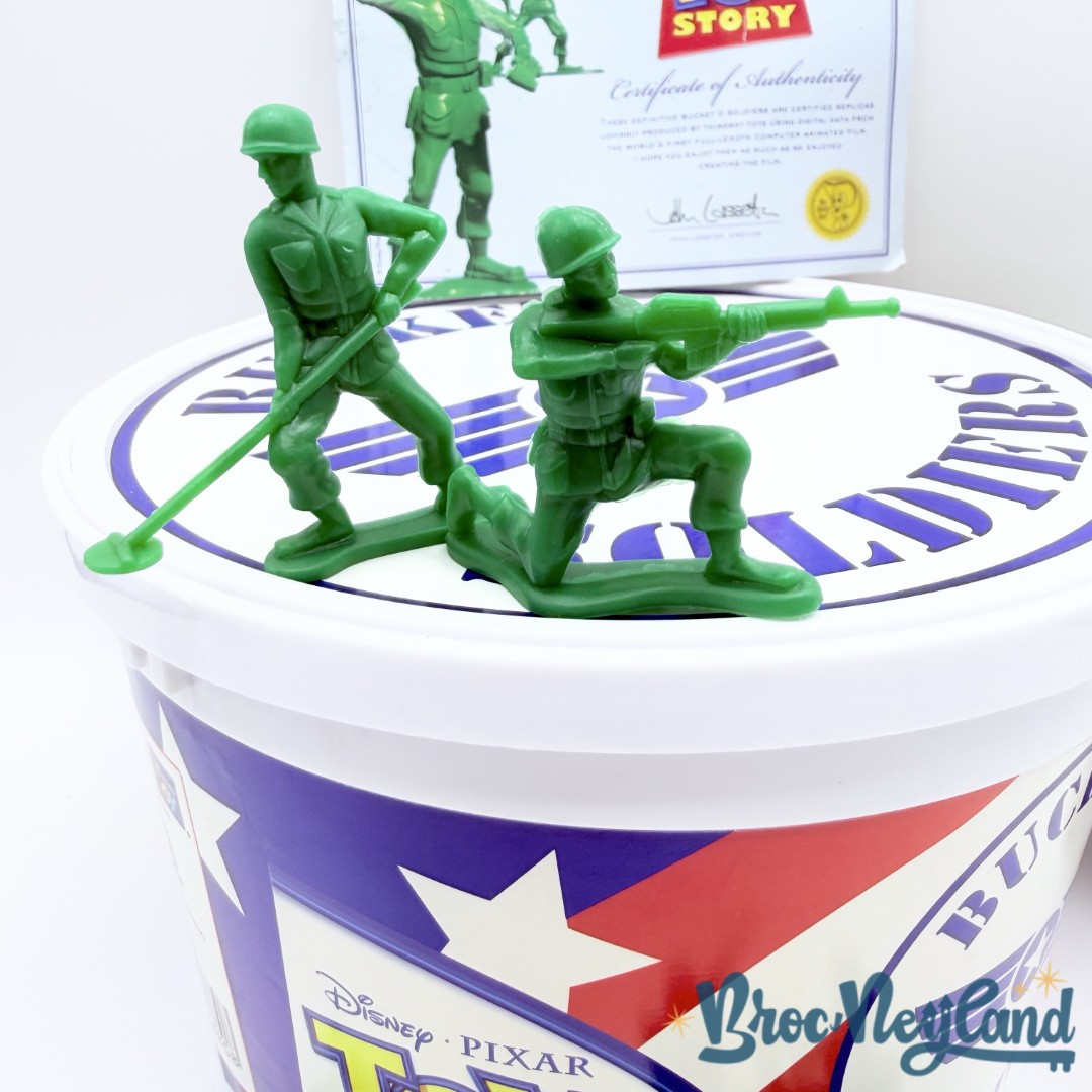Jouet-Seau-Soldats-verts-Toy-Story-Collection-Signature-Disney-Lansay-Thinkway-Bucket-o-Soldiers-figurines (4)