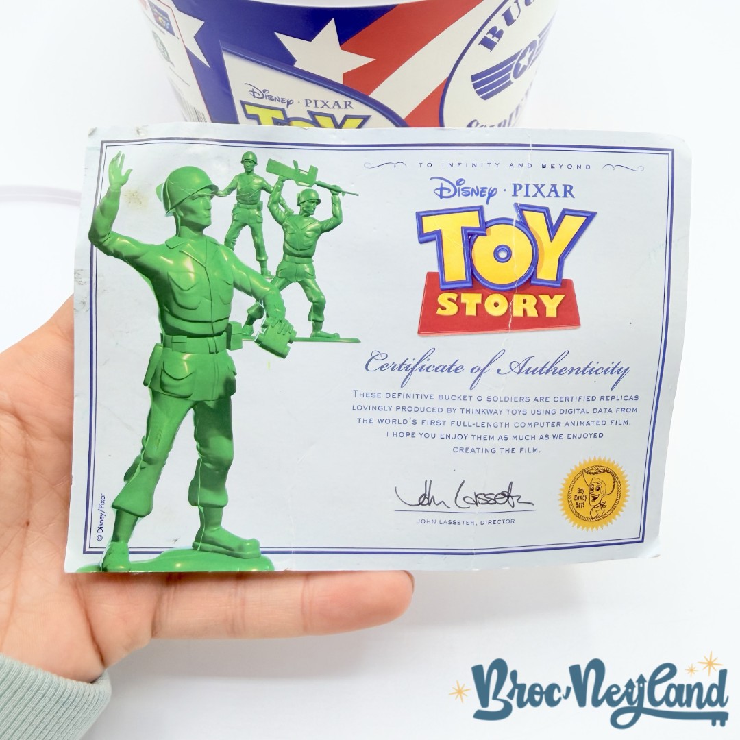 Jouet-Seau-Soldats-verts-Toy-Story-Collection-Signature-Disney-Lansay-Thinkway-Bucket-o-Soldiers-figurines (8)