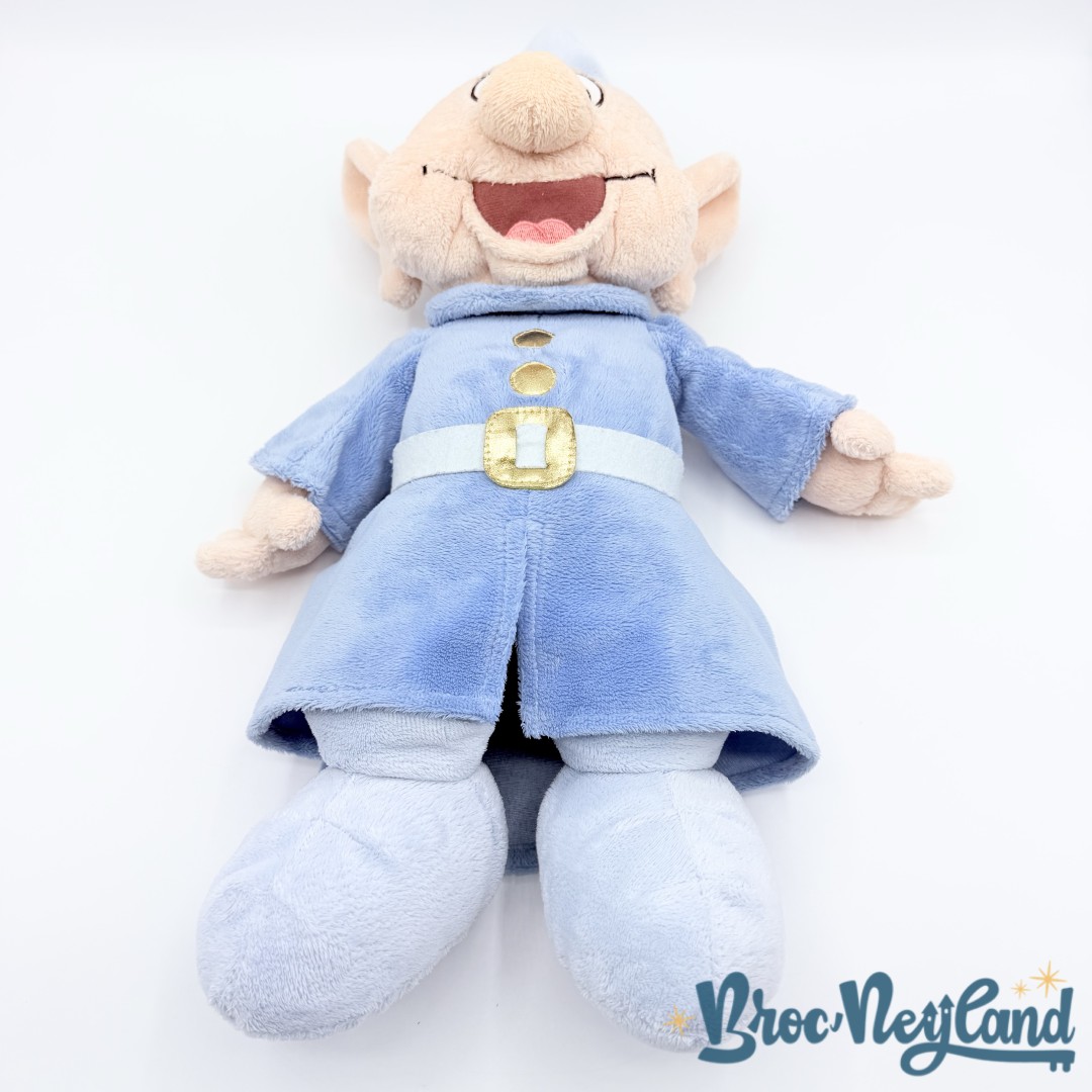 Peluche-Simplet-bleu-Disney-Store-Blanche-neige-et-les-sept-nains-couleur-écusson-40-cm (6)