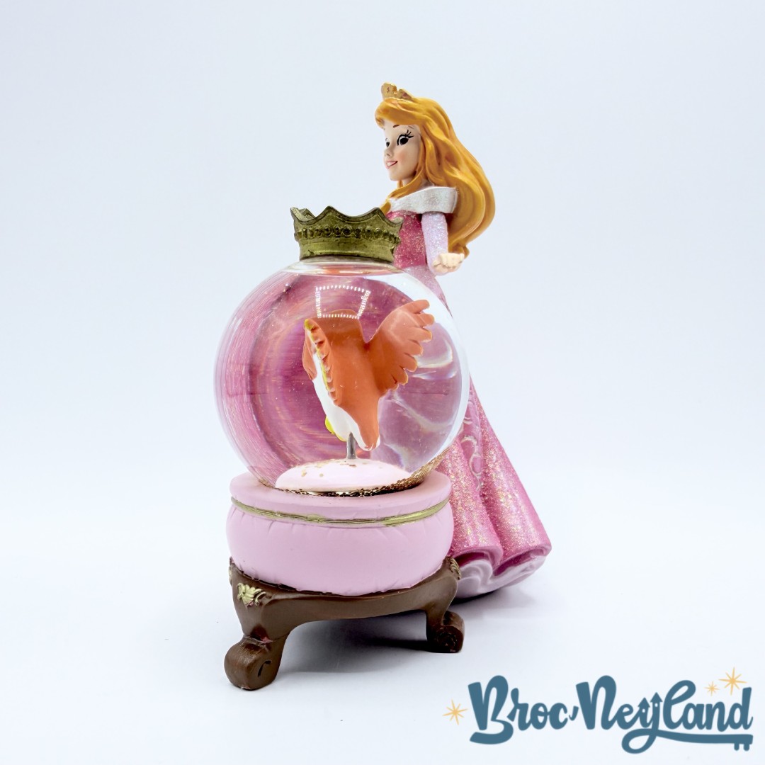 Boule-à-neige-Aurore-Hibou-La-Belle-au-Bois-Dormant-Disneyland-snow-globe-Disney-princesse-paillettes (5)