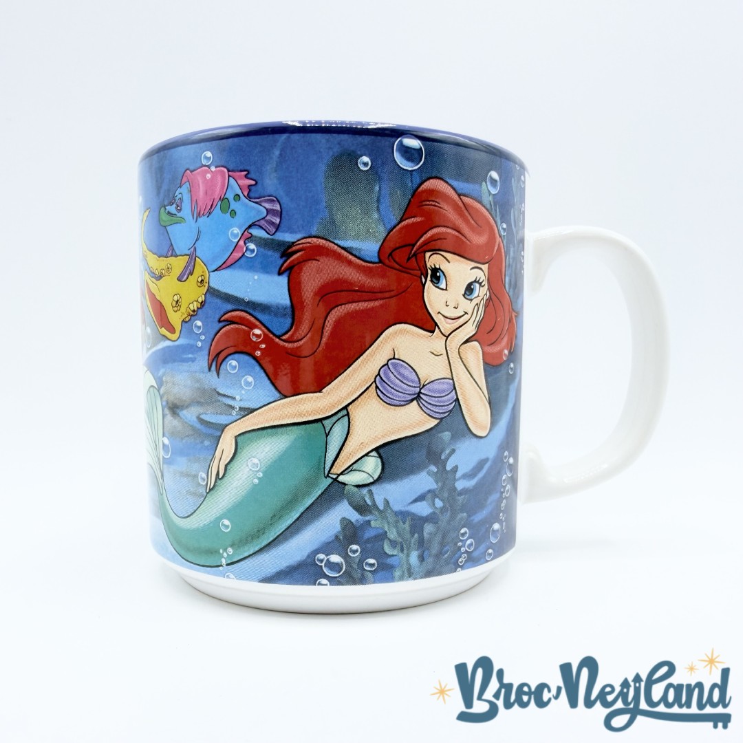 Tasse-scène-La-Petite-Sirène-Walt-Disney-Company-England-mug-scène-film-Sous-Océan-poissons (3)