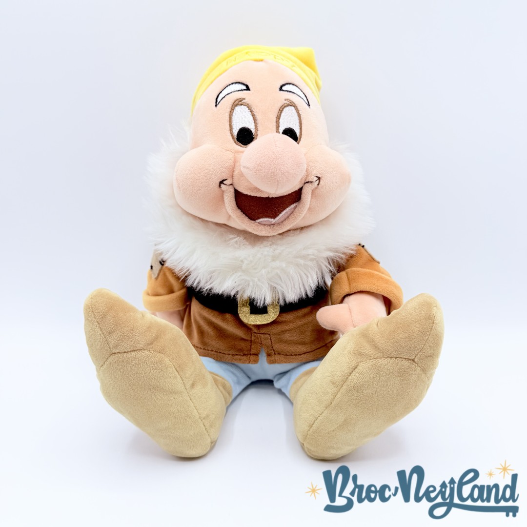 Peluche-Joyeux-Happy-Disney-Store-2017-Blanche-Neige-et-les-sept-nains-38-cm (3)