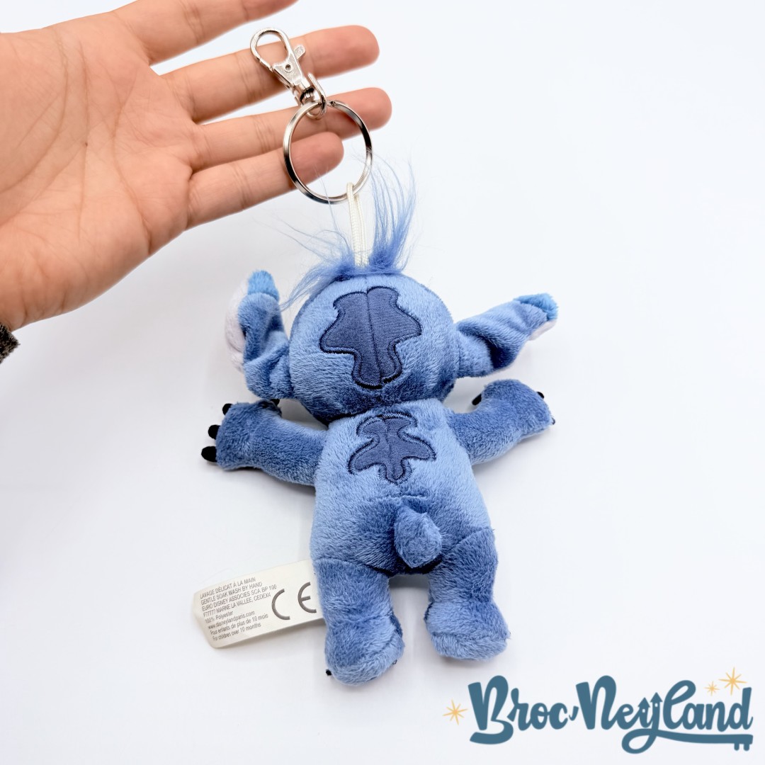 Porte-clés-Stitch-Disneyland-Paris-Disney-Lilo-et-Stitch-peluche-bleu-15-cm (3)