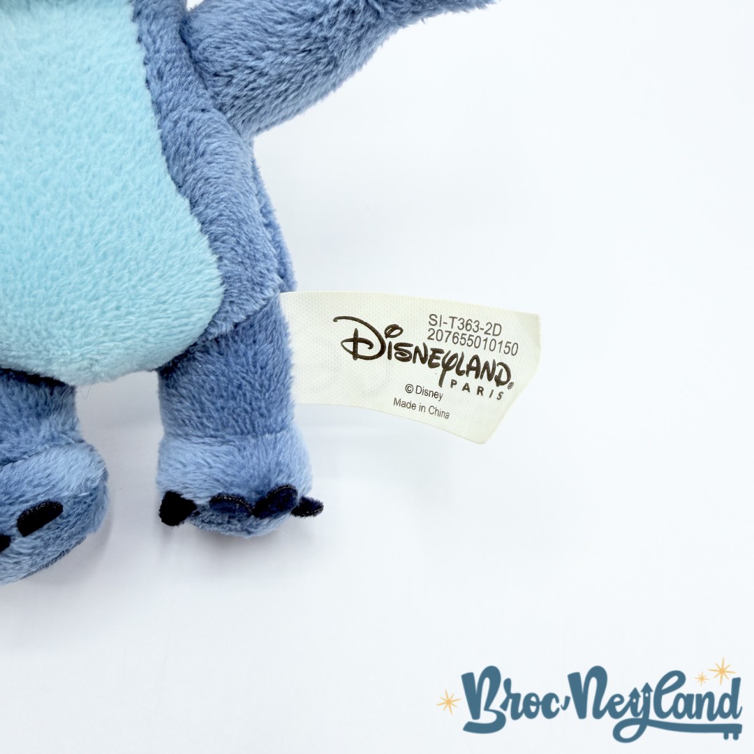 Porte-clés-Stitch-Disneyland-Paris-Disney-Lilo-et-Stitch-peluche-bleu-15-cm (1)