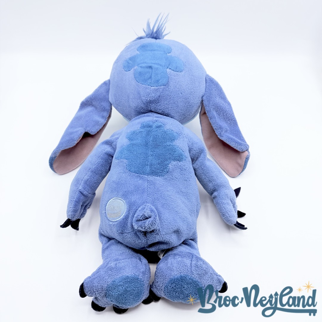 Peluche-Stitch-classique-Disney-Store-Exclusive-Lilo-et-Stitch-monstre-bleu-écusson-40-cm (4)