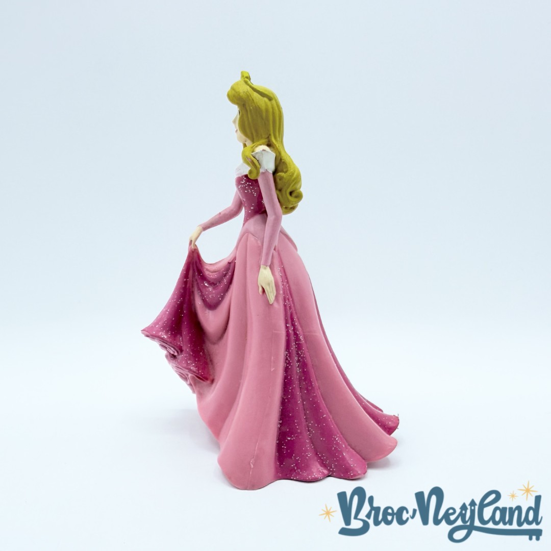 Figurine-Aurore-La-Belle-au-Bois-Dormant-Disney-Bullyland-princesse-rose-10-cm (2)