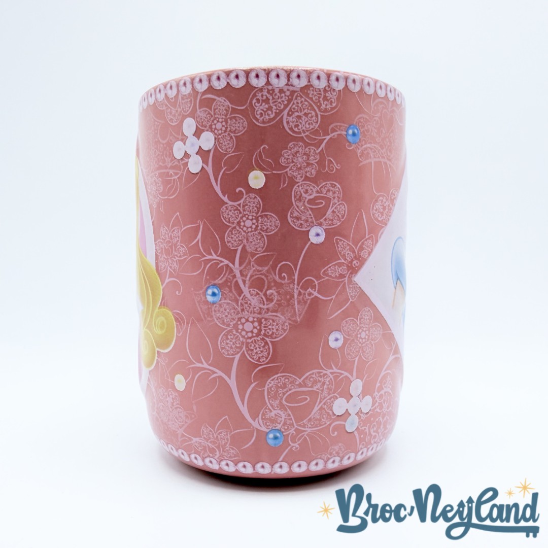 Tasse-Cendrillon-Aurore-La-Belle-au-Bois-Dormant-Disney-mug-Stor-princesse-rose (3)