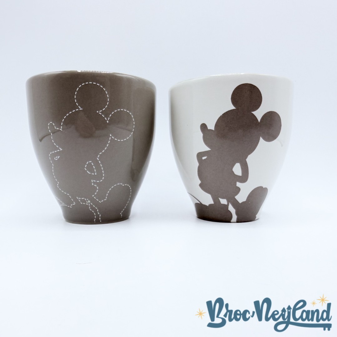 Paire-Tasses-Expresso-Mickey-Mouse-Disneyland-Paris-mug-Disney-ombre-pointillé-marron (2)