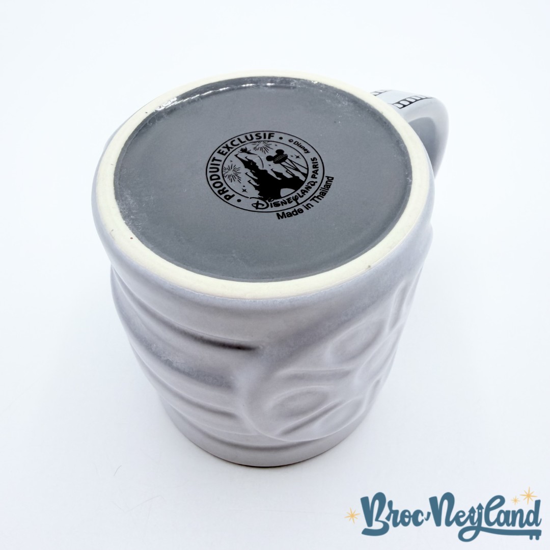 Tasse-Walt-Disney-Studios-Clap-Cinéma-Disneyland-Paris-mug-blanc-noir (1)