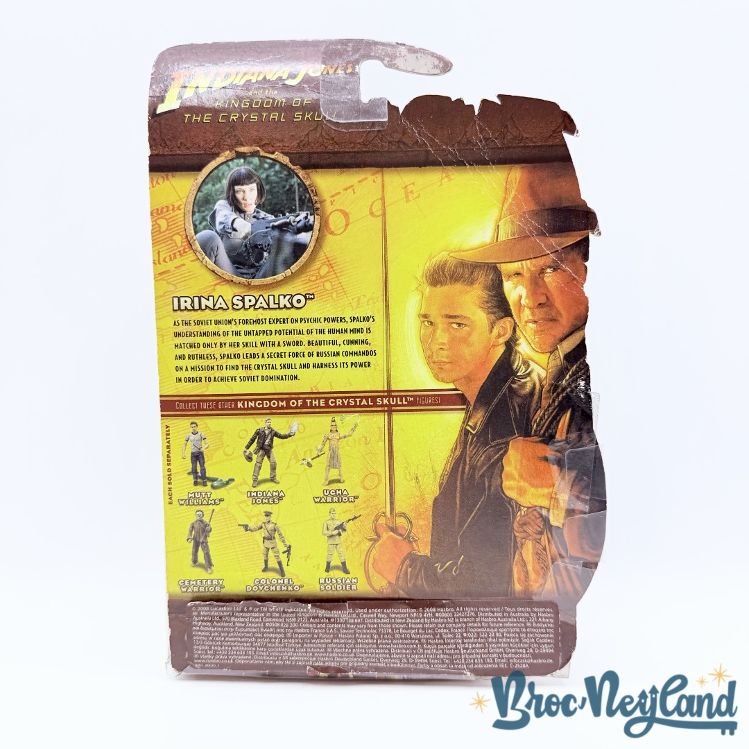 Figurine-Irina-Spalko-Indiana-Jones-Kingdom-of-The-Crystal-Skull-Hasbro-2008 (1)