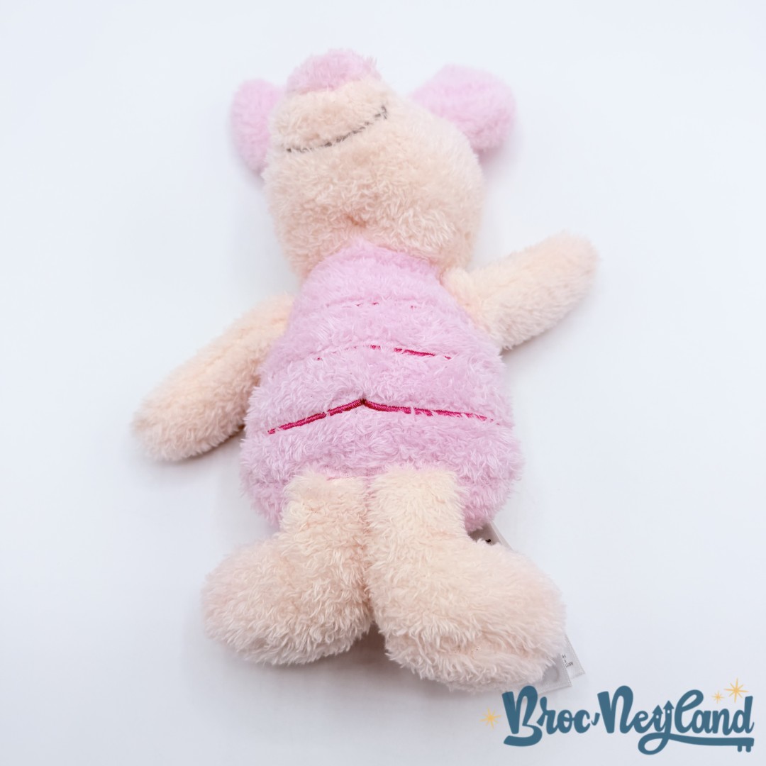 Peluche-Porcinet-grelot-Disney-Baby-Primark-Winnie-ourson-cochon-rose-poils-longs-30-cm (3)