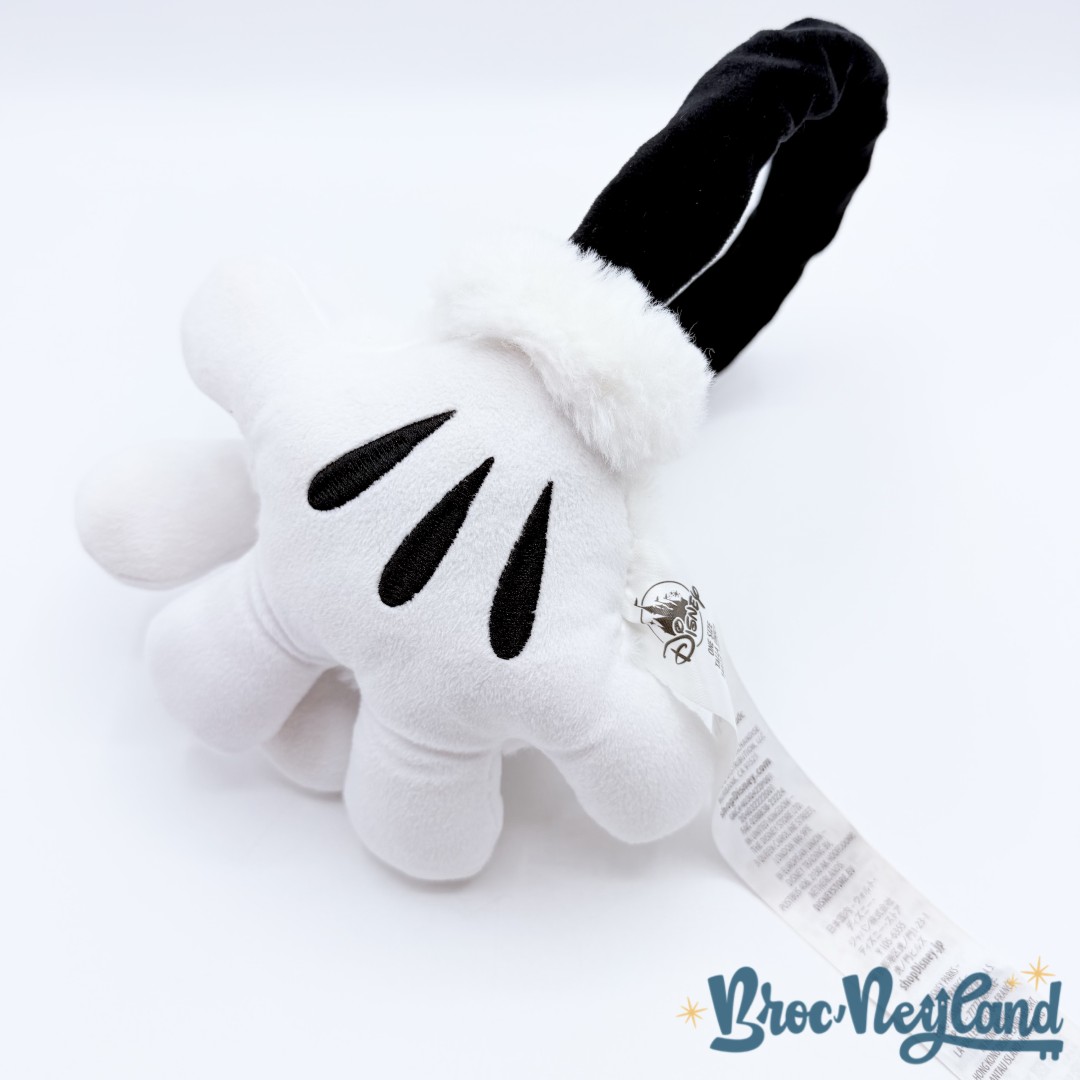 Cache-Oreilles-Mickey-Mouse-Disney-Parks-Disneyland-gants-blancs (2)
