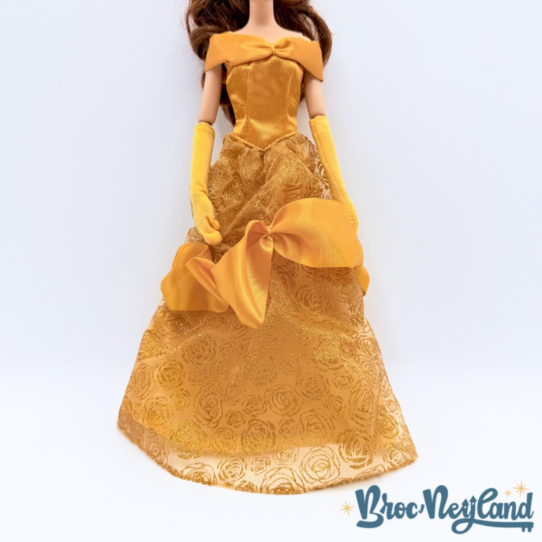 Poupée-Belle-La-Belle-et-la-Bête-Disney-Parks-Disneyland-Princess-Collection-jaune-30-cm (1)