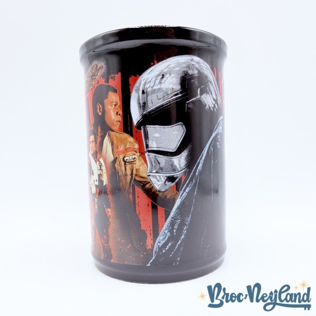 Tasse-Star-Wars-Le-Réveil-de-la-Force-Disney-Store-2017-mug-noir-rouge  (5)