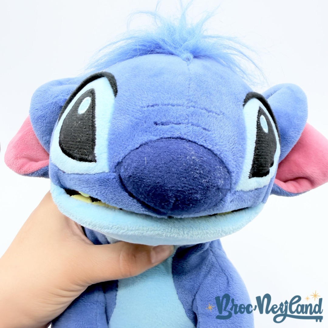 Peluche-Stitch-interactive-Animators-Collection-Disney-Store-bleu-32-cm (2)