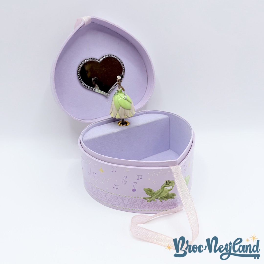 Boite-à-musique-Tiana-La-Princesse-et-la-Grenouille-Disneyland-Paris-Disney-coeur-violet-bijoux-musicale (3)