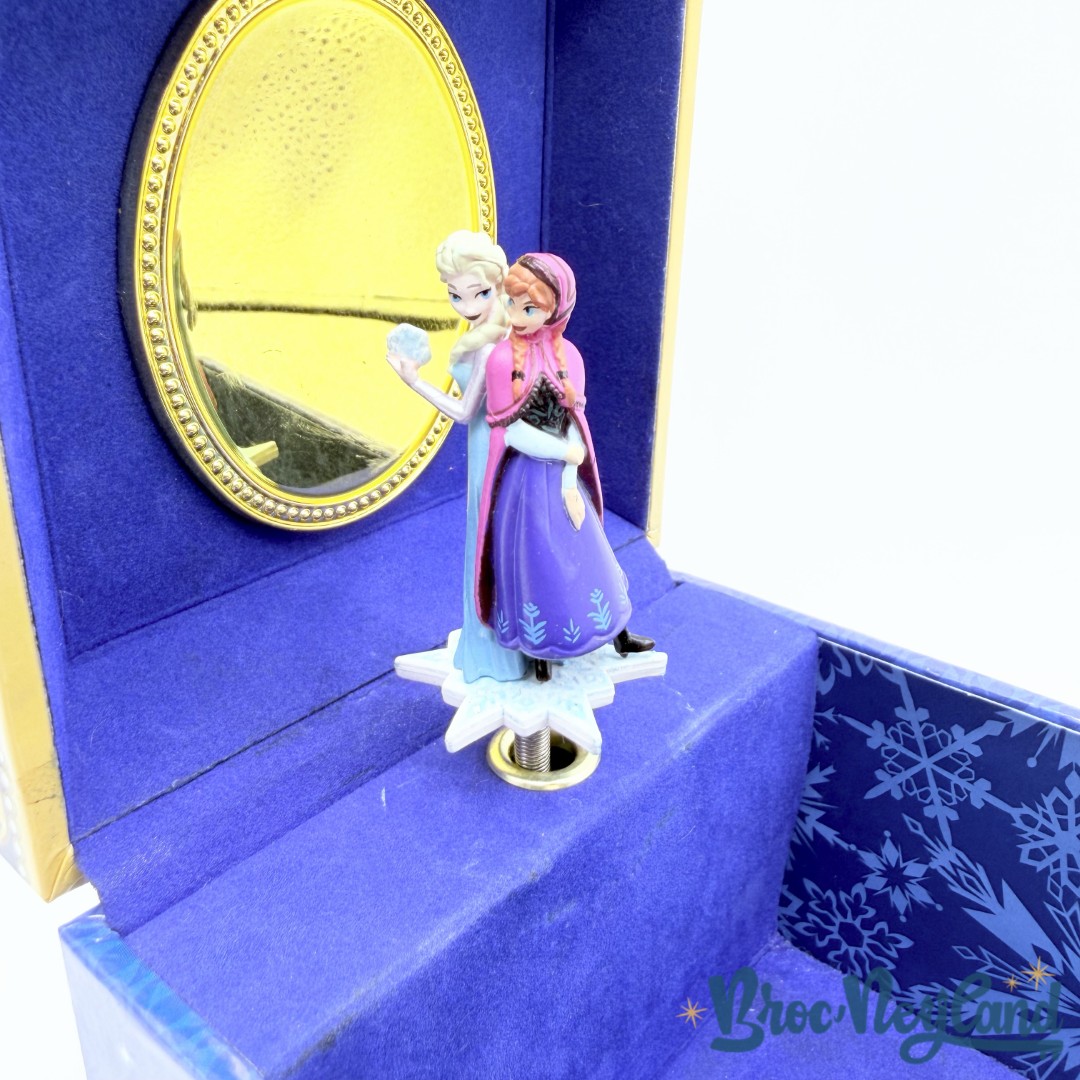 Boite-à-musique-Elsa-Anna-La-Reine-des-Neiges-Disneyland-Paris-2019-Disney-Frozen-bijoux-bleu (7)