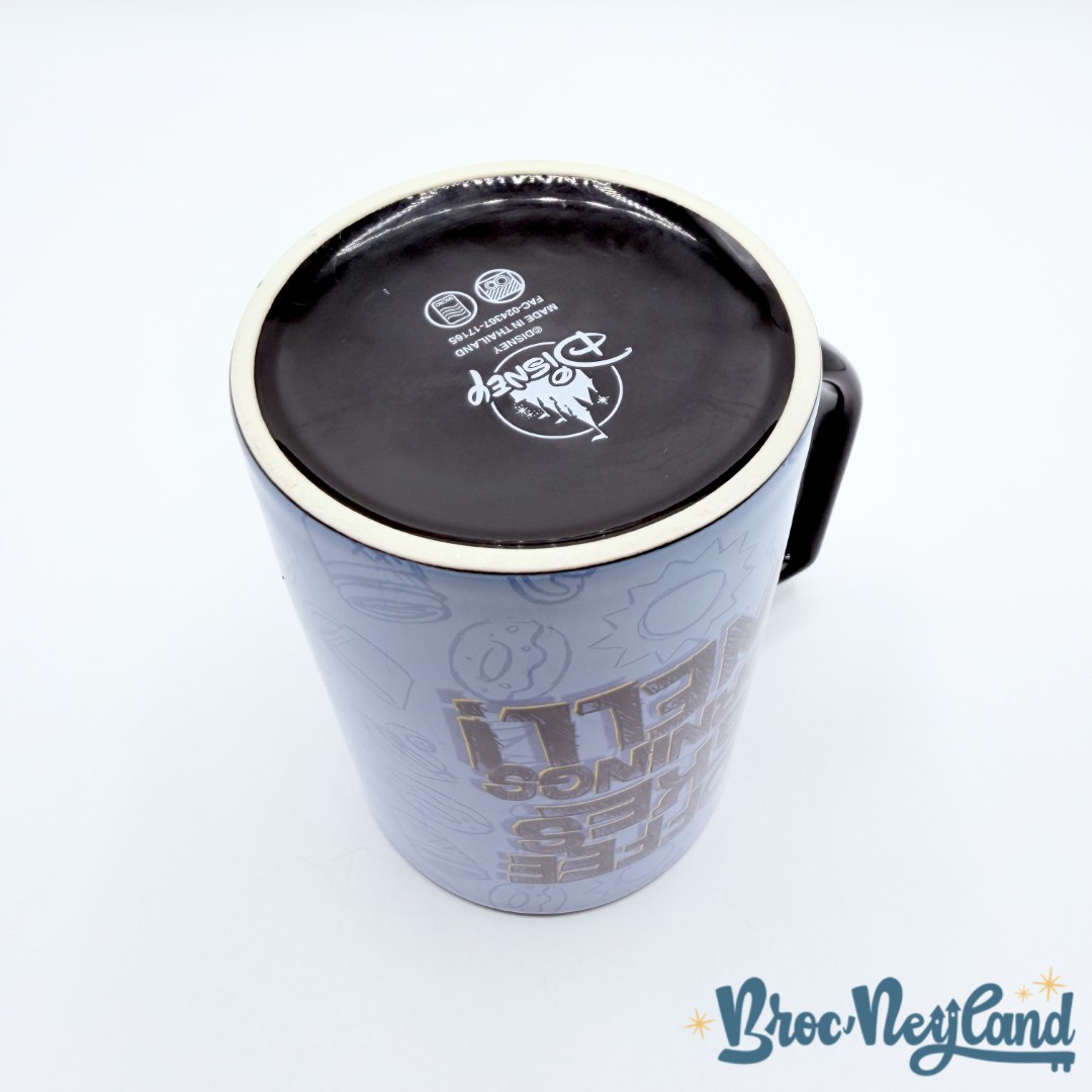 Tasse-Mickey-Mouse-Coffee-Makes-Mornings-Swell-Disney-Parks-2017-mug-bleu (1)