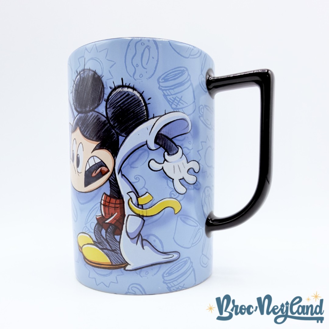 Tasse-Mickey-Mouse-Coffee-Makes-Mornings-Swell-Disney-Parks-2017-mug-bleu (3)