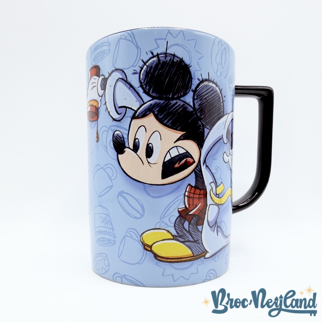Tasse-Mickey-Mouse-Coffee-Makes-Mornings-Swell-Disney-Parks-2017-mug-bleu (4)