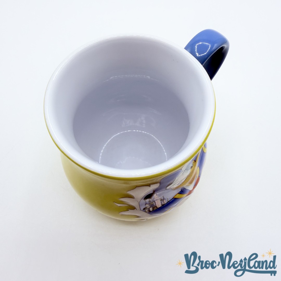 Tasse-Donald-Duck-Disneyland-Paris-2019-mug-Disney-trou-déchiré-jaune (5)