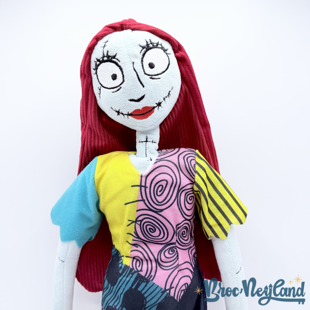 Peluche-Sally-extensible-disney-Primark-étrange-Noël-de-Mr-Jack-75-cm (3)