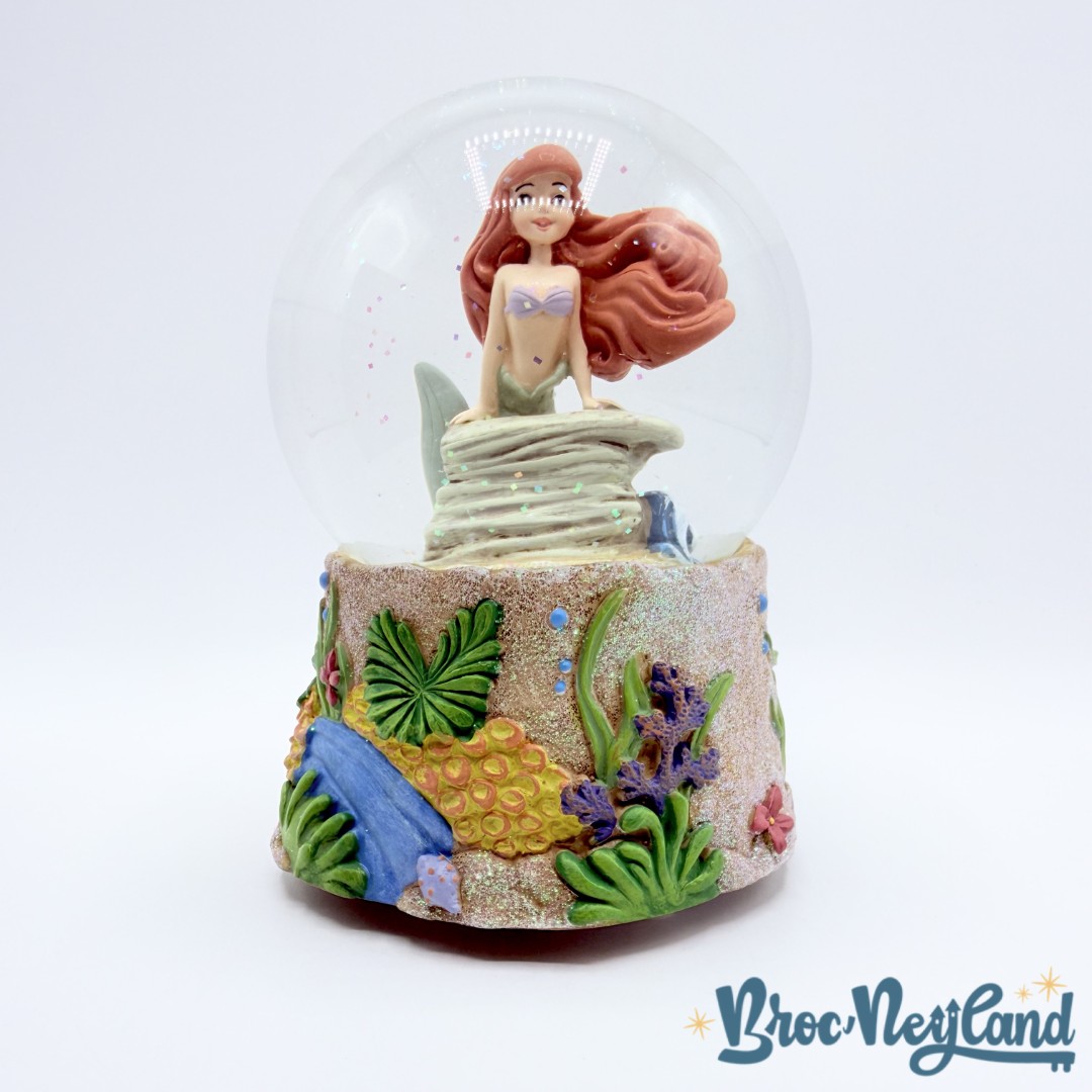 Boule-à-neige-Ariel-La-Petite-Sirène-Part-Of-Your-World-musicale-Disney-2014-Showcase-Collection-Enesco-snow-globe (7)