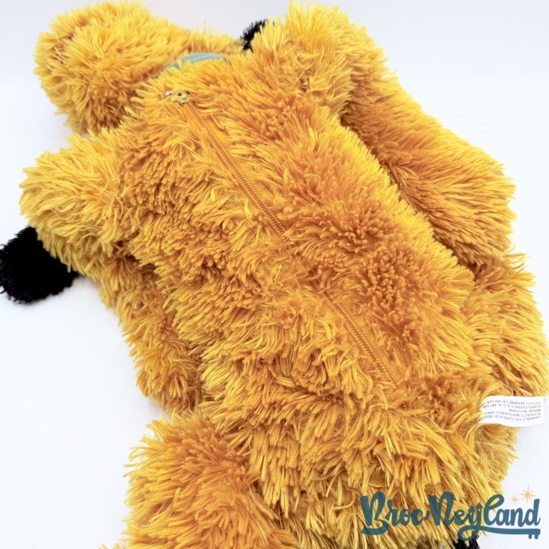 Peluche-Range-Pyjama-Pluto-Disneyland-Paris-Disney-chien-jaune-bonnet-58-cm (4)