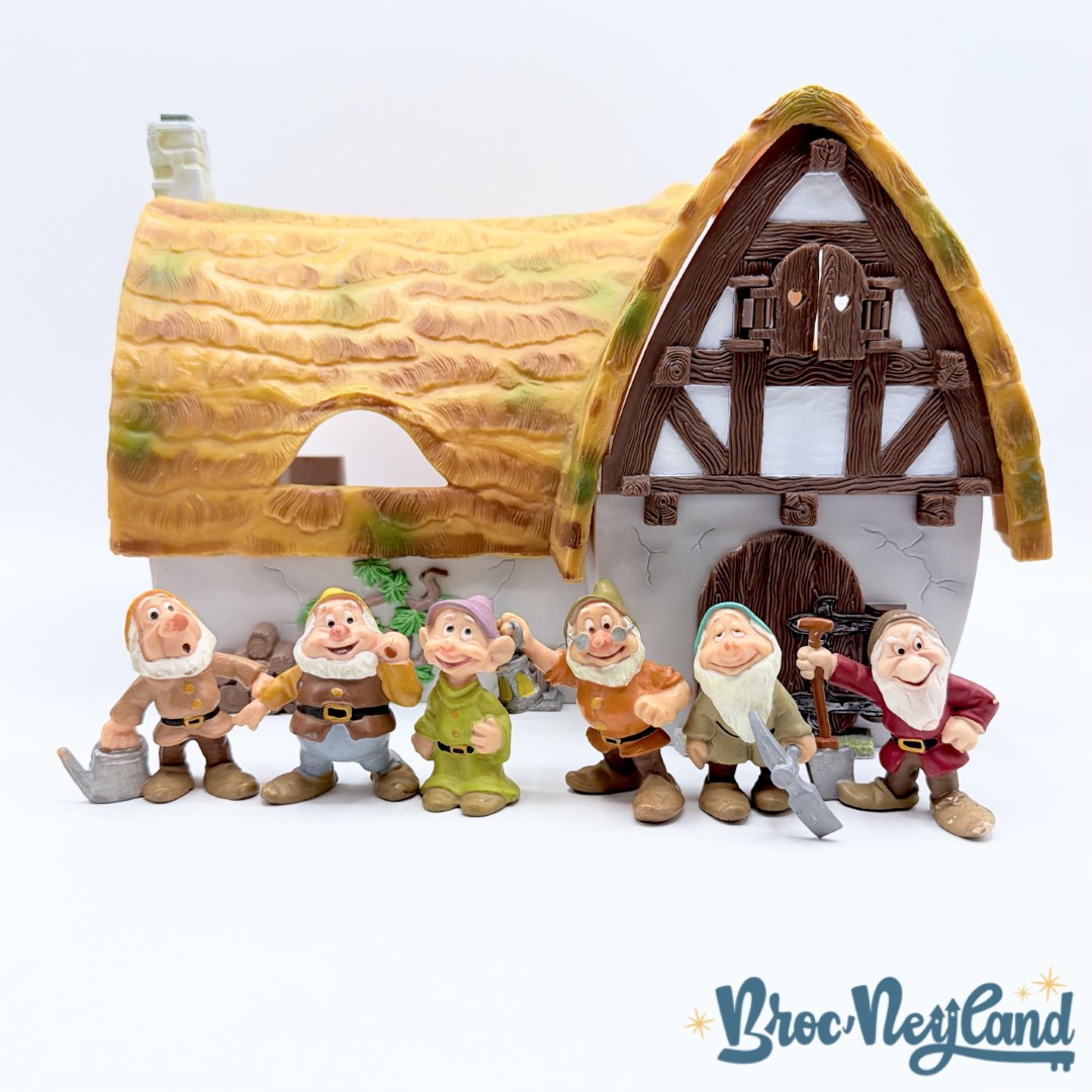 Jouet-Chaumière-de-Blanche-Neige-et-les-nains-Disney-Bullyland-vintage (4)