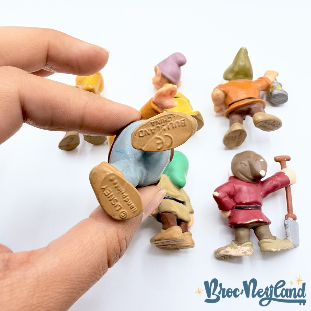 Jouet-Chaumière-de-Blanche-Neige-et-les-nains-Disney-Bullyland-vintage (6)