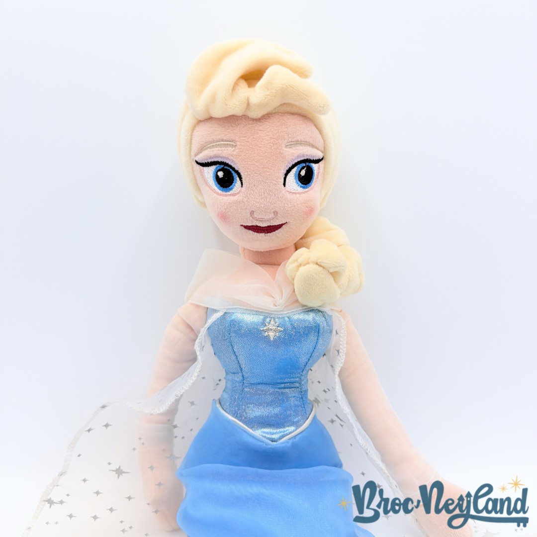 Poupée-chiffon-musicale-Elsa-La-Reine-des-Neiges-Disneyland-Paris-2019-Disney-peluche-sonore-50-cm (5)
