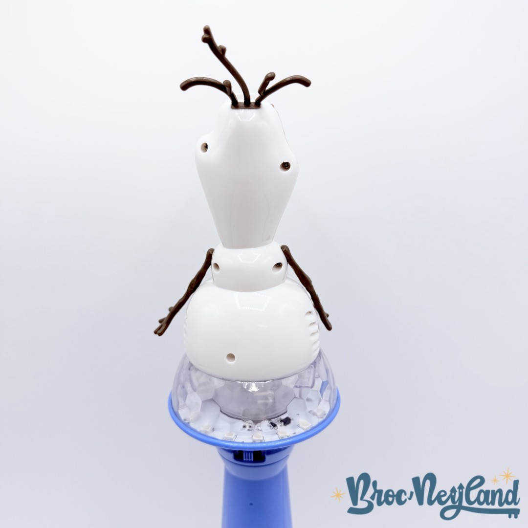 Baguette-à-bulles-lumineuse-Olaf-La-Reine-des-Neiges-Disneyland-2021-Disney-plastique (1)