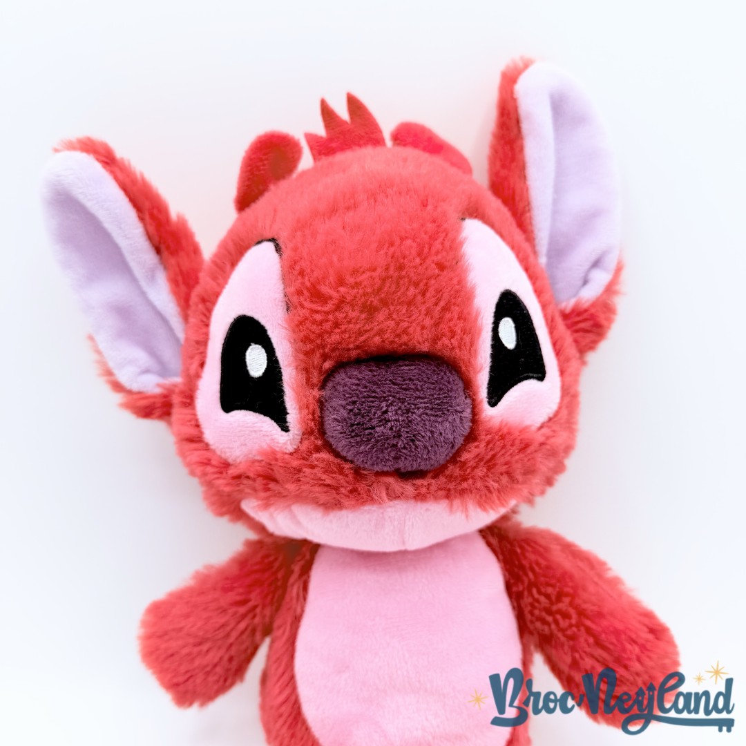Peluche-Leroy-Disney-Simba-Toys-Lilo-et-Stitch-rouge-poils-longs-32-cm (3)