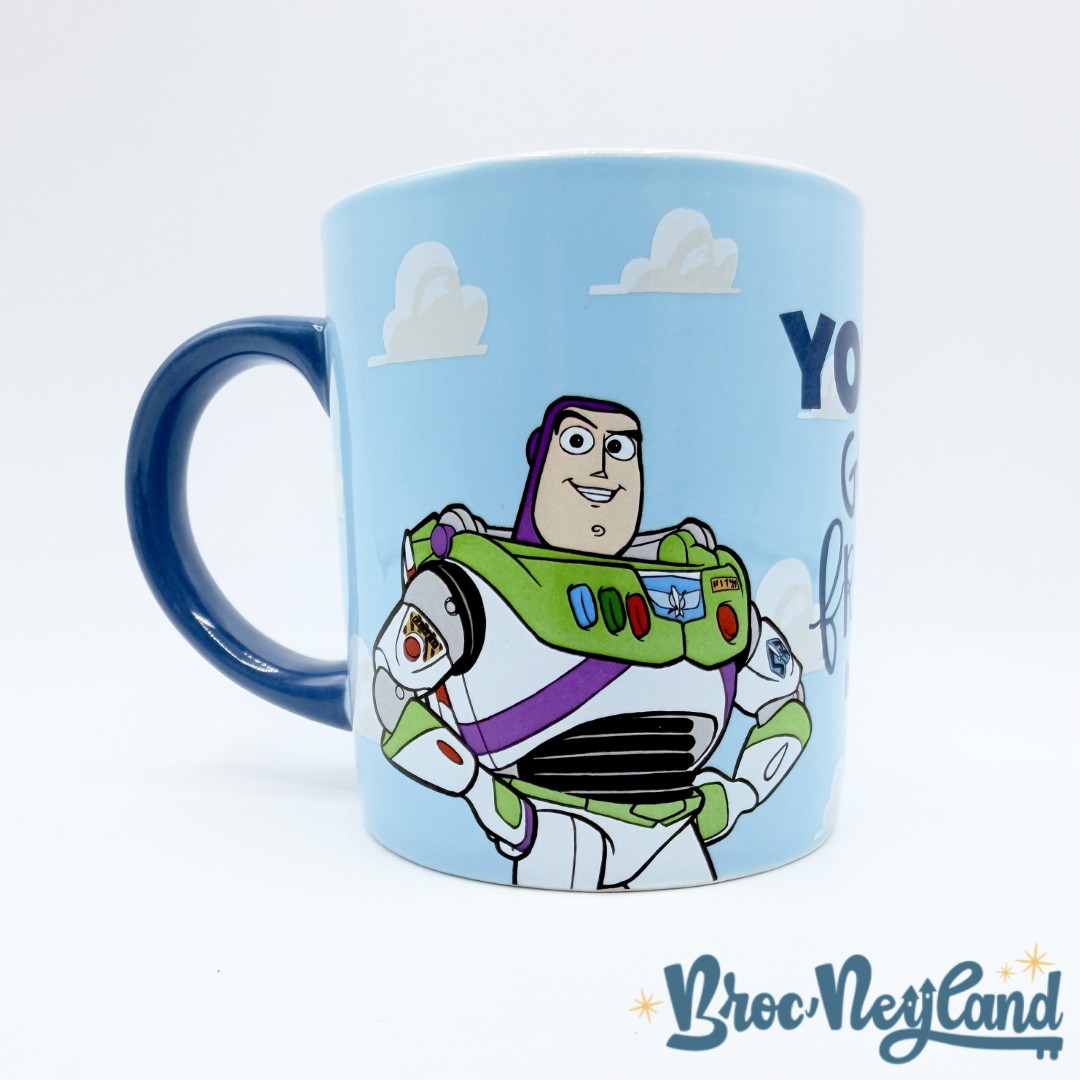 Tasse-Woody-Buzz-éclair-Youve-got-a-Friend-in-me-Disney-Parks-2023-mug-Disneyland-Toy-Story-bleu (2)