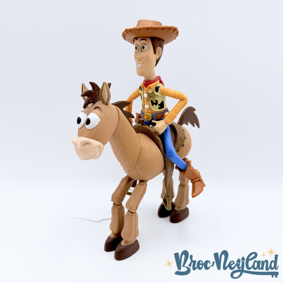 Jouet-Figurines-Woody-Pile-Poil-Roundup-Pack-Kickin-Action-Toy-Story-3-Disney-Mattel-cow-boy-cheval-17-cm (6)
