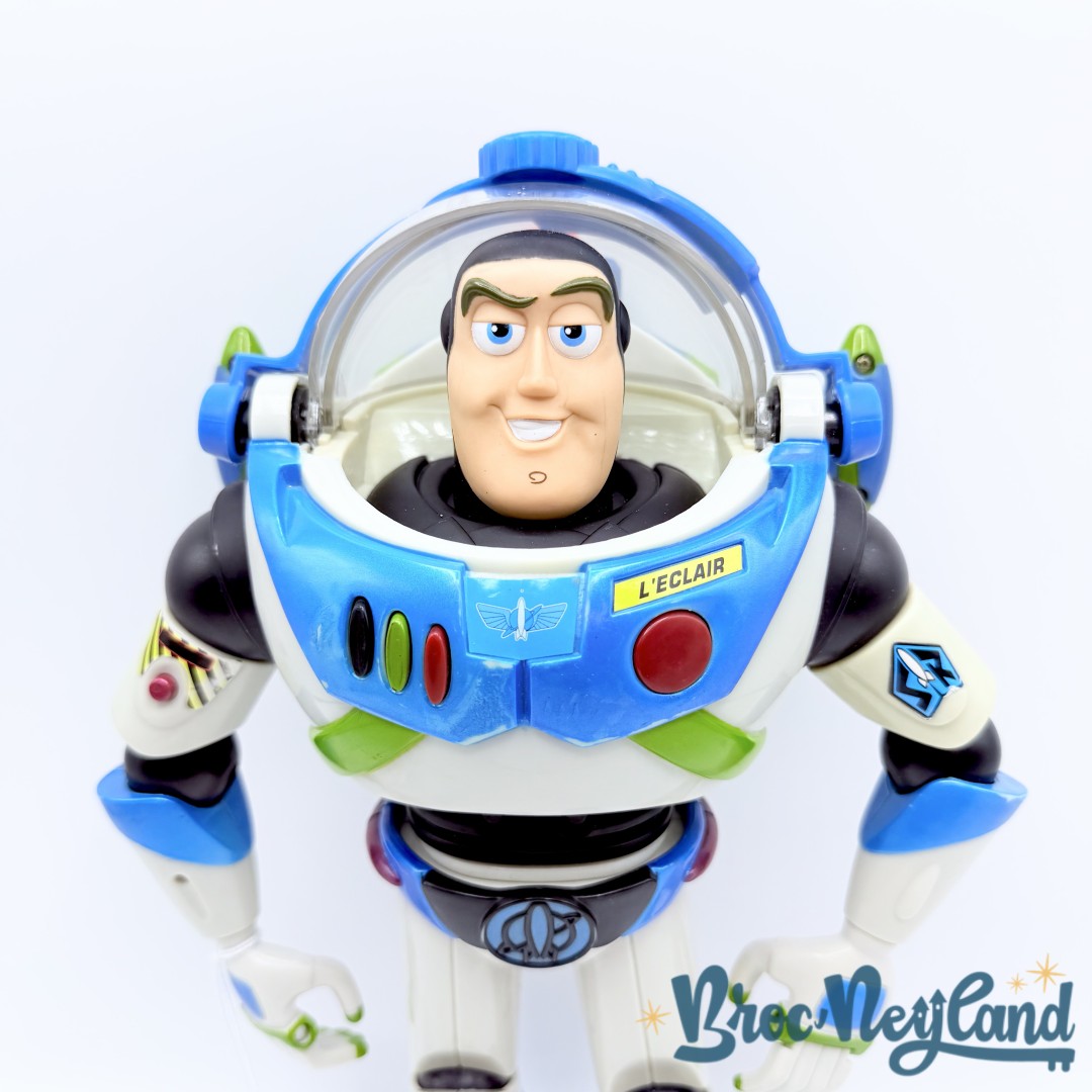 Jouet-Figurine-Buzz-éclair-Galactic-Defender-Toy-Story-and-Beyond-Disney-Hasbro-2003-parle-FRANCAIS-30-cm (5)