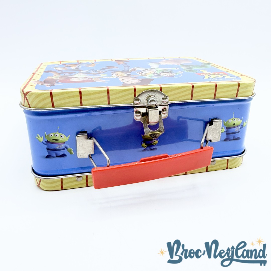 Boite-métal-Toy-Story-3-Disney-Pixar-Hachette-2010-valise-bleu (2)