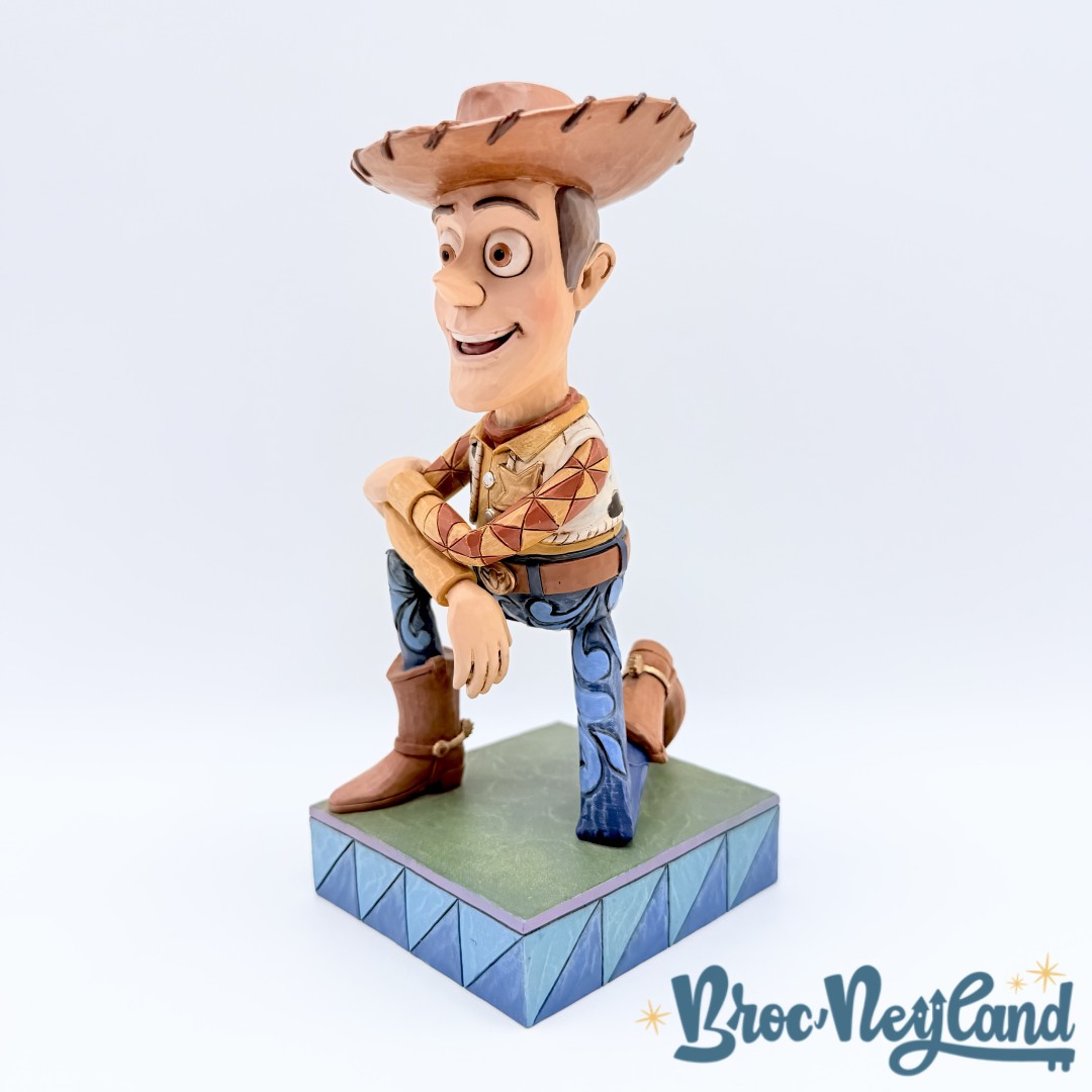 Figurine-Jim-Shore-Woody-Howdy-Partner-Disney-Traditions-Showcase-Collection-Toy-Story-4031490 (3)