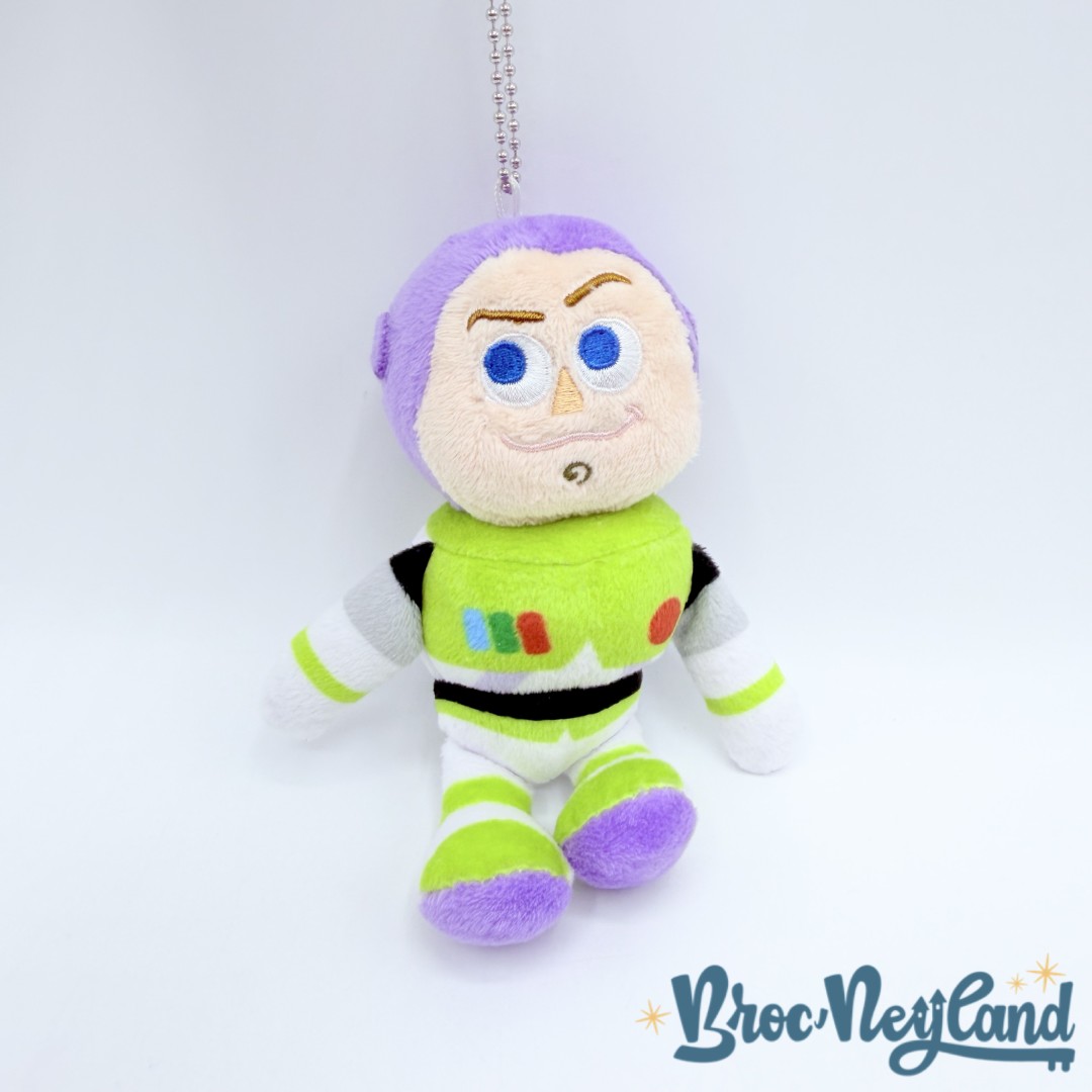 Porte-clés-Buzz-Eclair-Toy-Story-Disney-Japon-peluche-keychain-15-cm (2)