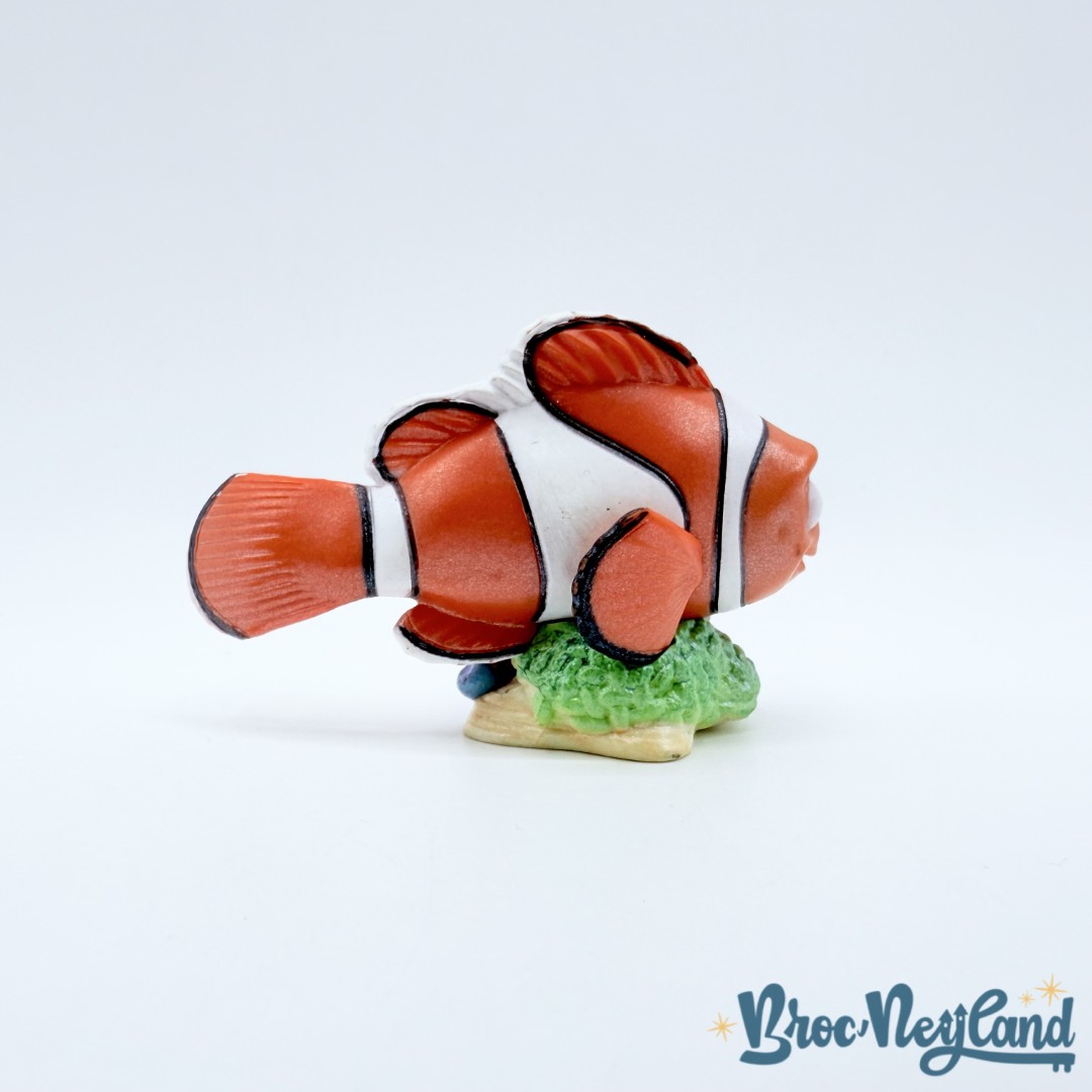 Figurine-Marin-Le-Monde-de-Dory-Nemo-Disney-Store-Playset-poisson-clown-orange (4)