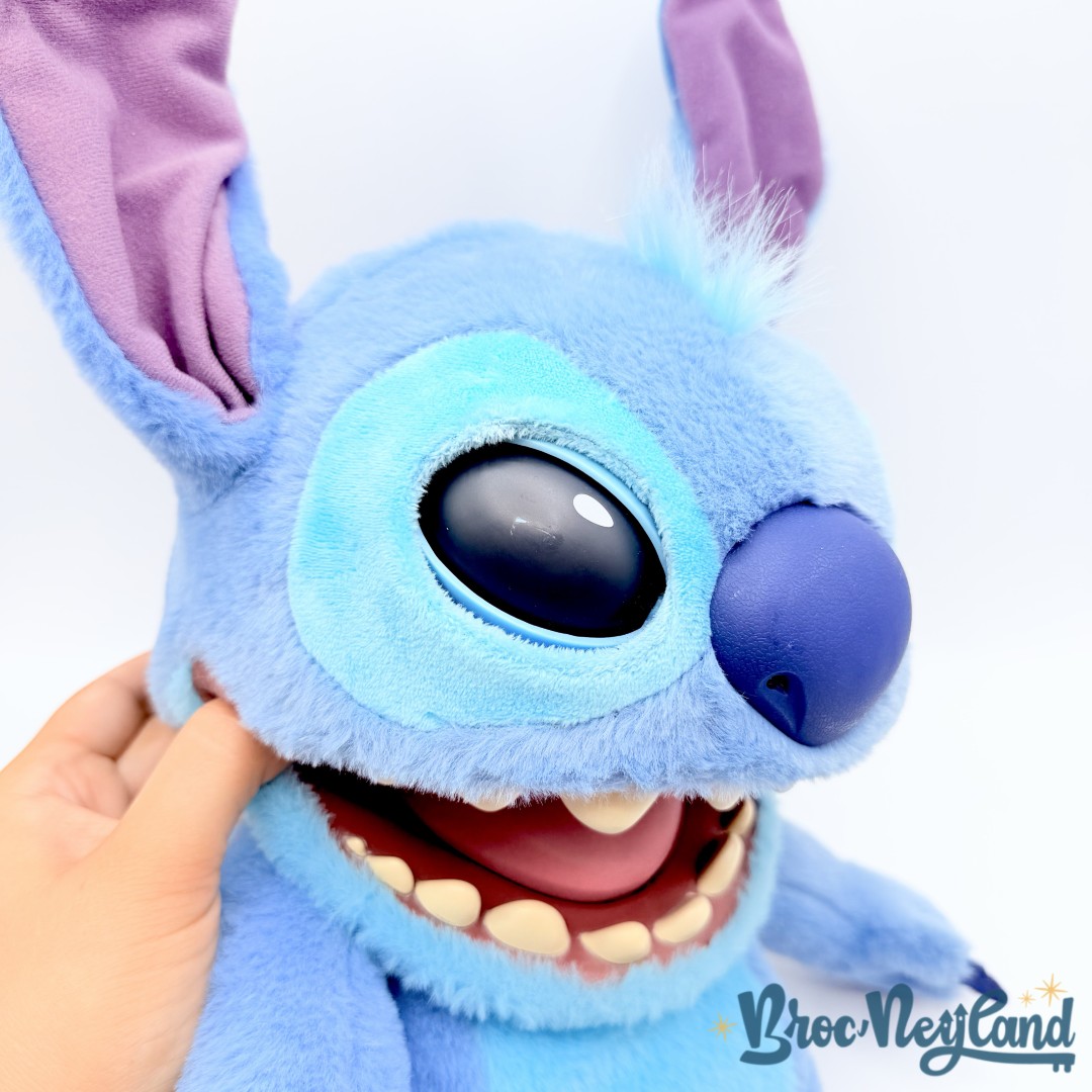 Peluche-Stitch-Marionnette-Real-FX-Interactive-Disney-WOW-STUFF-Puppetronic-Lilo-et-Stitch-bleu-48-cm (6)