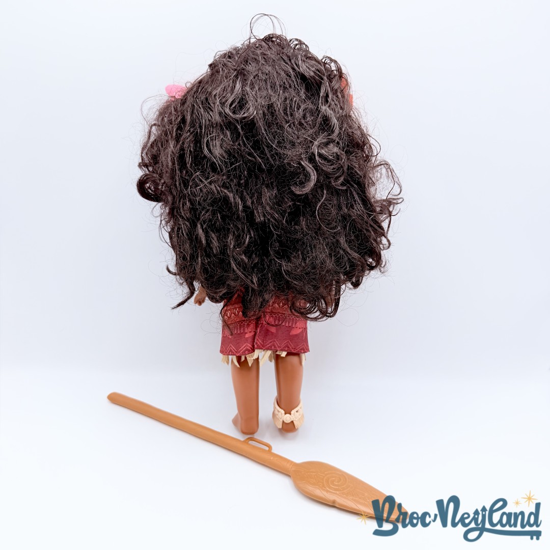 Poupée-Vaiana-2-My-Singing-Friend-Disney-Jakks-chantante-38-cm (4)