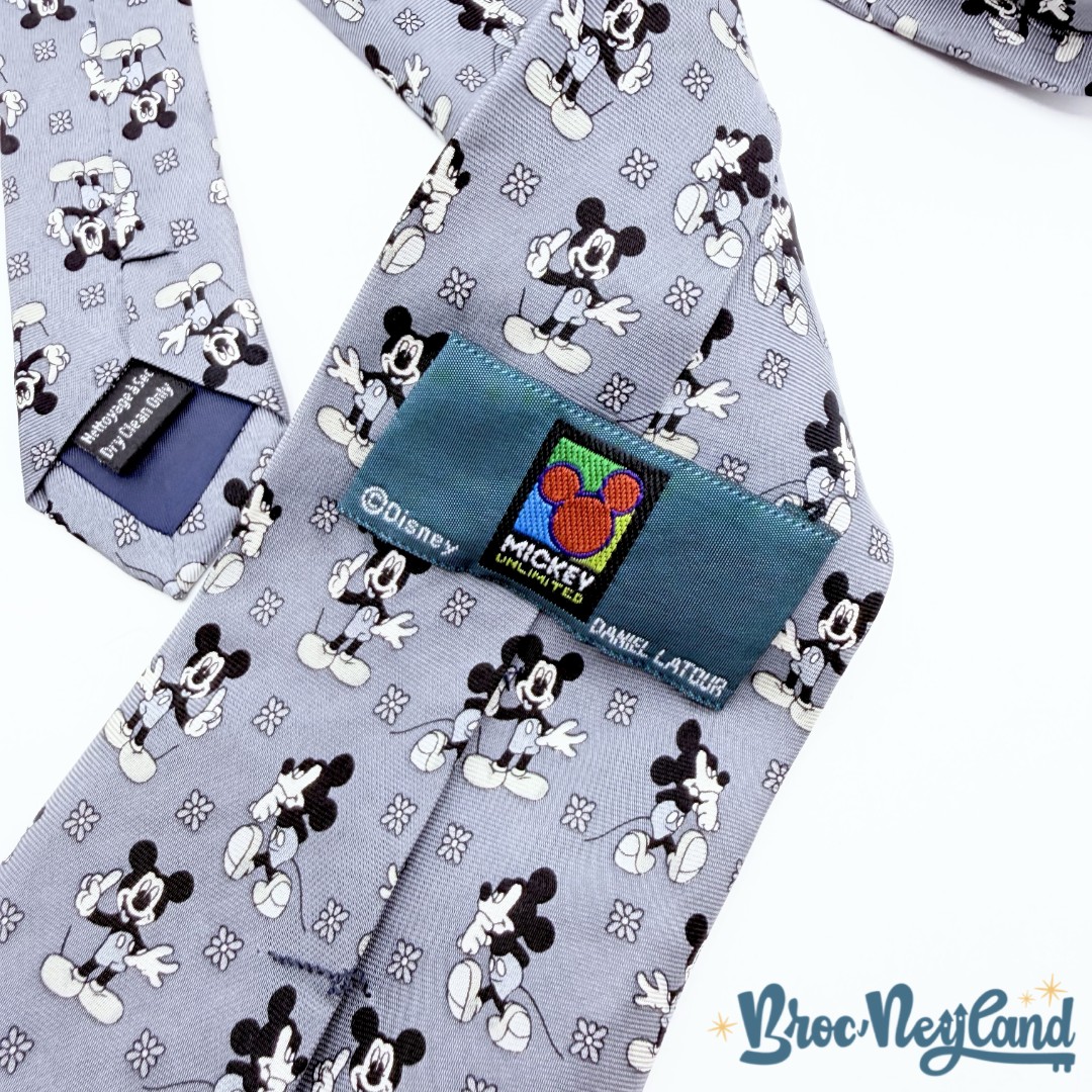 Cravate-Mickey-Mouse-Daniel-Latour-Mickey-Unlimited-gris (3)