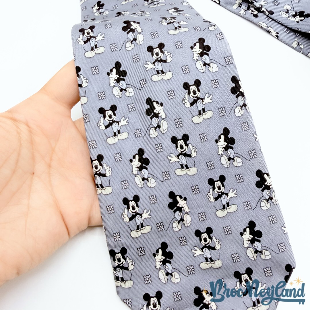 Cravate-Mickey-Mouse-Daniel-Latour-Mickey-Unlimited-gris (1)
