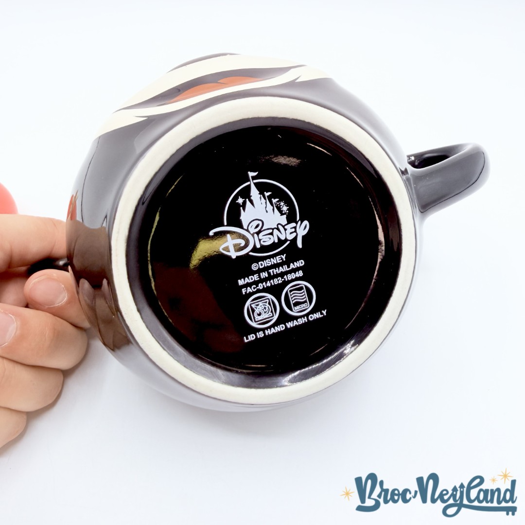 Tasse-Minnie-Mouse-rétro-Disney-Parks-2018-mug-Disneyland-oreilles-chapeau-rouge-relief-3D (1)