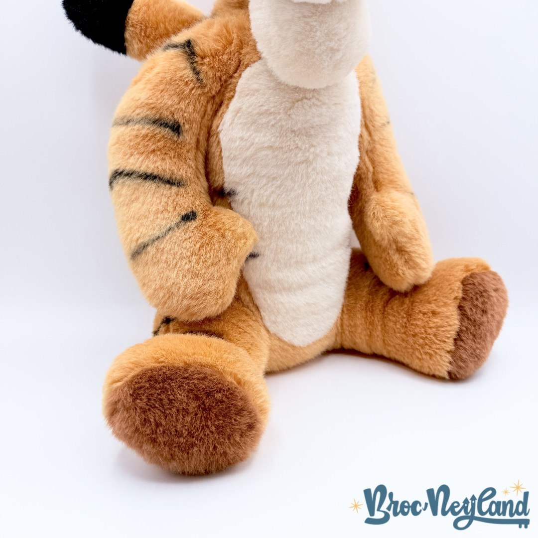 Peluche-Tigrou-classique-Disneyland-Resort-Paris-Disney-Winnie-ourson-tigre-orange-45-cm (3)