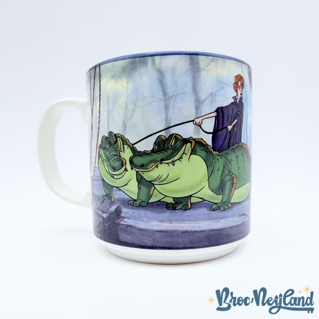 Tasse-scène-Bernard-et-Bianca-The-Walt-Disney-Company-England-mug-scène-film-Médusa-crocodiles (6)