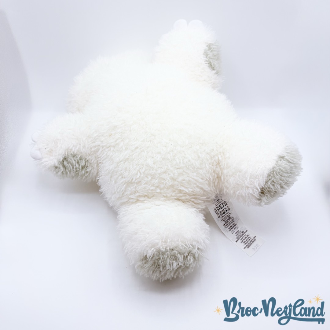 Peluche-Baymax-Cloud-Fluffy-Friends-Disney-Store-Les-Nouveaux-Héros-robot-blanc-poils-longs-46-cm (5)