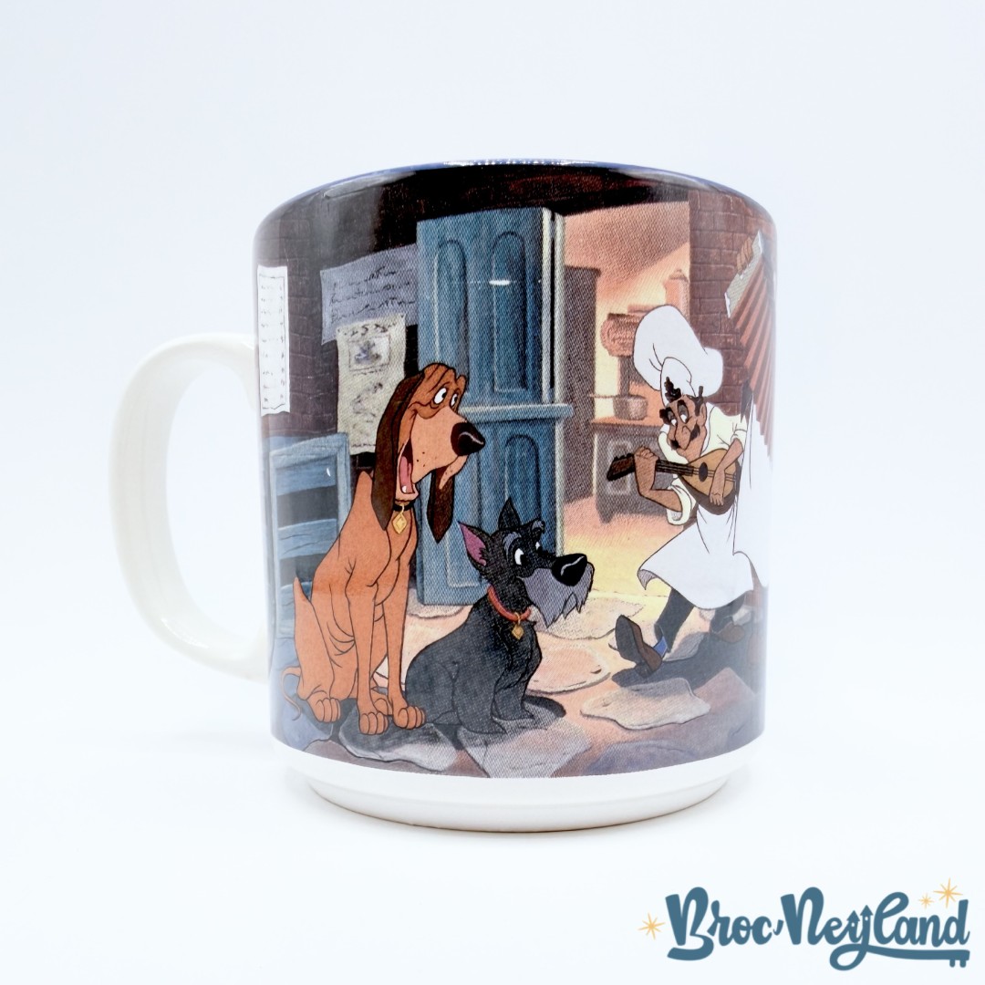 Tasse-scène-La-Belle-et-le-Clochard-The-Walt-Disney-Company-England-mug-scène-film-chiens-restaurant (4)