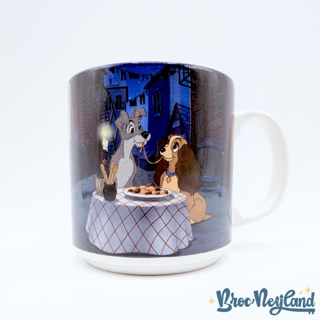 Tasse-scène-La-Belle-et-le-Clochard-The-Walt-Disney-Company-England-mug-scène-film-chiens-restaurant (2)